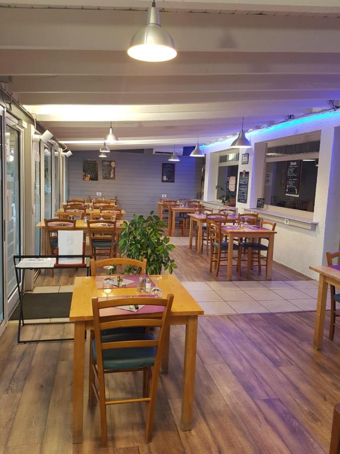 Le Sporting Hotell Beaumont-sur-Leze Eksteriør bilde